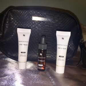 SkinCeuticals Sample Set & Travel Bag